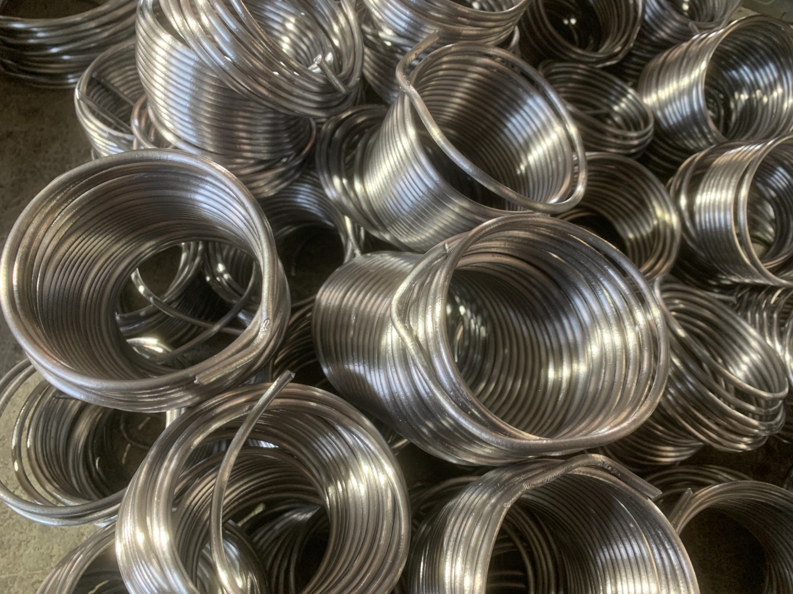 来宾铅丝生产厂家